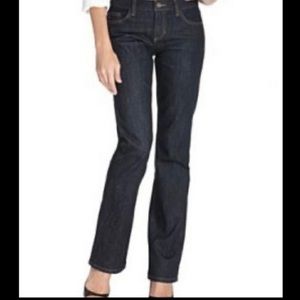 NWT Tommy Hilfiger Classic Cut 12R